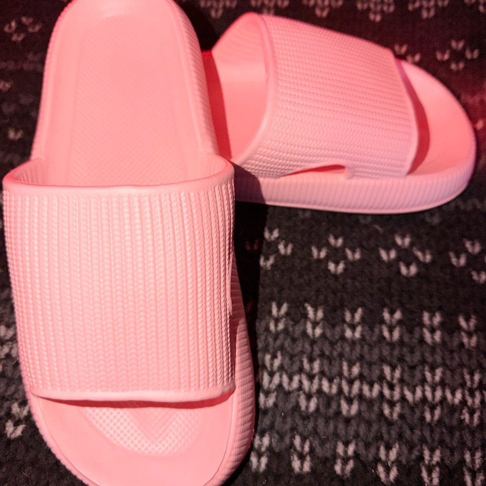 CLOUD SLIDES- Pink Slide Sandals